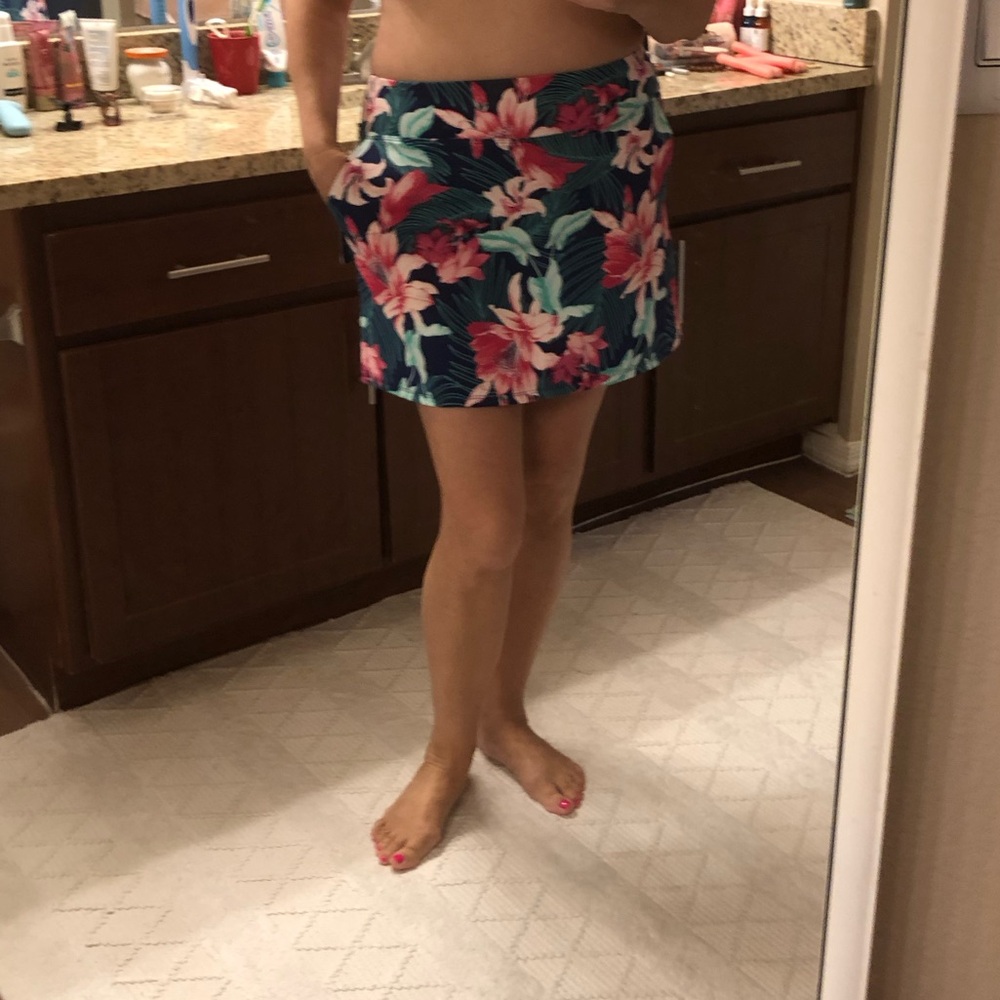 Tommy Bahama Tropical Mini Skort - Pink and Blue